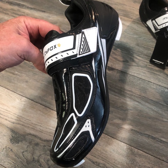 Nwt’s Muddy Fox Cycling Shoes Men’s 9. 
brand new with tags - Picture 2 of 9